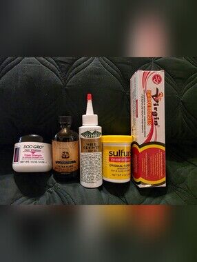 DYI Hair Growth Oil and Applicator Bottles
